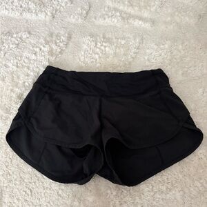 Lululemon Black Women's speed up Shorts size 0